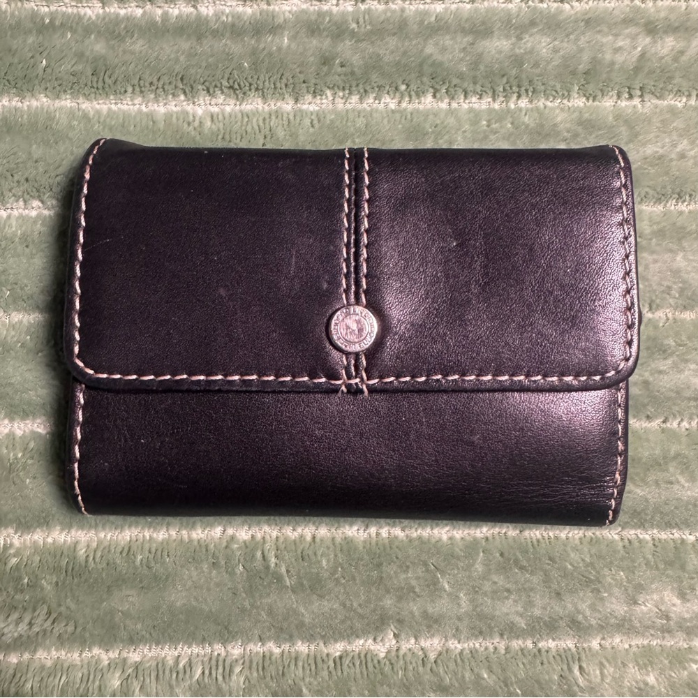Liz Claiborne Black Leather Wallet NWOT